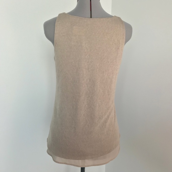 NWT V-neck Chain Blouse - Picture 4 of 4